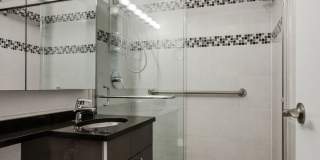 330 W Diversey Parkway Gallery 21
