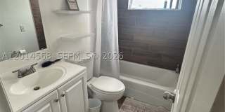 3910 Crystal Lake Dr Gallery 20