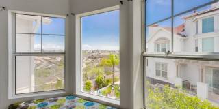 Available Now! Tri-Level 3 Bedroom 3.5 Bath Townhome!! Gallery 57