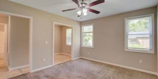 Beautiful 3BR/2BA Home Close to Everything Columbia Has to Offer - Available for Pre-Leasing Gallery 1