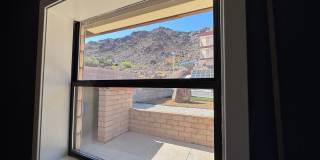 One level Boulder City lakeside & pool Gallery 25