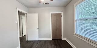 Charming Three Bedroom Home in a Highly Desirable Neighborhood Gallery 20