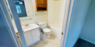 3 Bedroom 2.5 Bath Townhouse Gallery 21