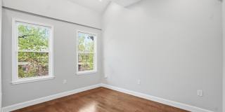 1118 CHICAGO Street SE Gallery 9