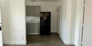 1734 Fletcher Street Gallery 4