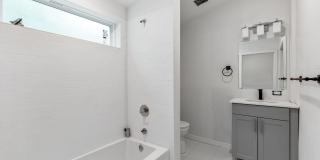 223 S 45TH Street Gallery 10