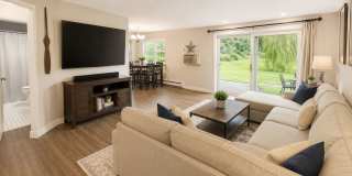 2 Bed, 1 Bath North Andover Apartment Gallery 1