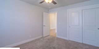 Beautiful 4 Bedroom Home Gallery 74