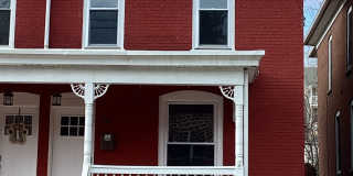 Beautifully Updated Half Duplex in the Boro Gallery 1