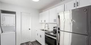 $0 First month rent - Near Grand Canyon University! Gallery 1