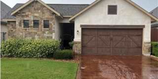 1223 Gruene Vintage Gallery 1