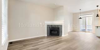 Beautiful 3-Bedroom Home with Bonus Room, Fireplace & Scenic Green Space Views! Beautiful 3-Bedroom Home with Bonus Room, Fireplace & Scenic Green Space Views! Gallery 6