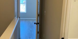 Spacious 3 Bedroom Home Near Johns Hopkins Gallery 9