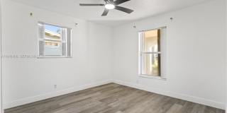 3521 NW 18th Pl Gallery 23