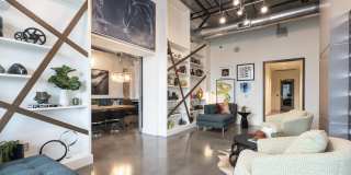 Vantage St Pete Gallery 19