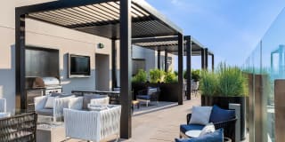 The Metlo Gallery 44