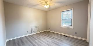 Prime location for a perfect 3 bed and 1.5 bath home! Prime location for a perfect 3 bed and 1.5 bath home! Gallery 18