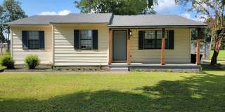 Charming 3BR House in Humboldt, TN Gallery 1