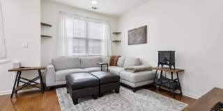 273 ROSLYN CT Gallery 17