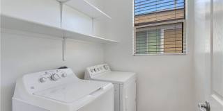 5389 HOLLYMEAD Drive Gallery 41