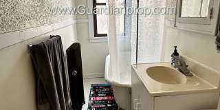 3rd Floor Corner, Blocks from Bde Maka Ska, Heat Paid, 1 Month Free, Video Walkthrough Gallery 31