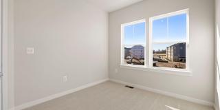 42580 PITLOCHRY Terrace Gallery 31