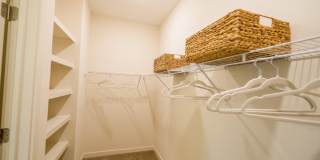 Classic City Flats | Luxury Apartments Gallery 13