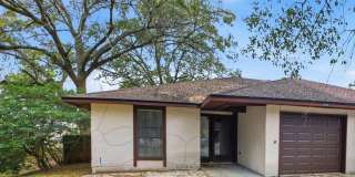 Convenient Turnkey Living in Colony Cove Gallery 3