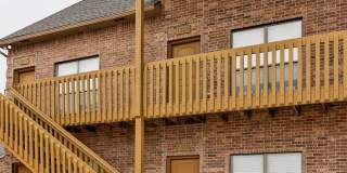 !!50 Percent off your 1st Months Rent!! Spacious 1BD/1BTH Apartment with a Private Balcony in the Heart of Norman! Gallery 3