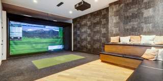 Olivine Gallery 24