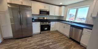 Newly renovated 3 bedroom Townhome - Gordonville Gallery 1