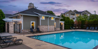 Alexis at Perry Pointe Gallery 11