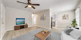 Oaks at Medical Center Gallery 11