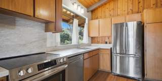 Spacious 4-Bedroom, 4-Bath Home for Rent in Makawao Spacious 4-Bedroom, 4-Bath Home for Rent in Makawao Gallery 18