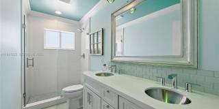 2725 SE 2nd Ct Gallery 10