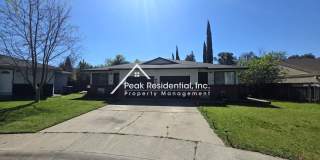 Spacious 2bd/1ba Duplex with Garage Gallery 1