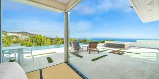 3424 Shoreheights Drive Gallery 21
