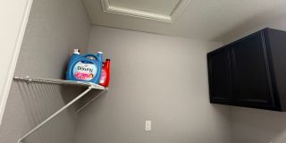 Spacious 4BR House in Parker Gallery 16