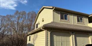 X-LARGE 1 BR/1 BA Condo Available 5/1 in a Beautiful St. Paul Neighborhood! Gallery 1