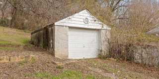 419 W Bell Avenue Gallery 30