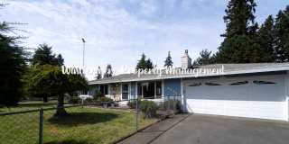 Bright and Charming 3 bed Rambler in Convenient Port Orchard Location Gallery 18
