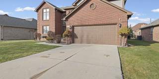 21873 CHROME BOLT Gallery 1