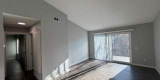 The James Apartments Gallery 12
