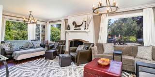 Charming North Admiral Craftsman w/ Modern Updates! Gallery 6