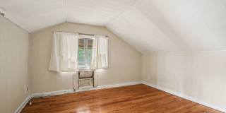Great Emory Area Rental Gallery 11