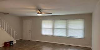 Spacious 4BR + Bonus Room – Available May 10! Regency Area! Gallery 6