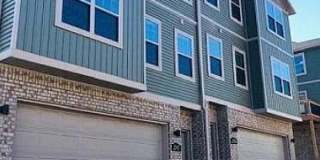 2787 W Blackstone Gallery 1