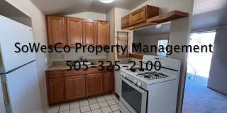 2 Bedroom Home with large back yard Gallery 5