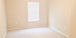 3235 W Montrail Place Gallery 19