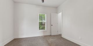 802 W. McCormick St. Gallery 12